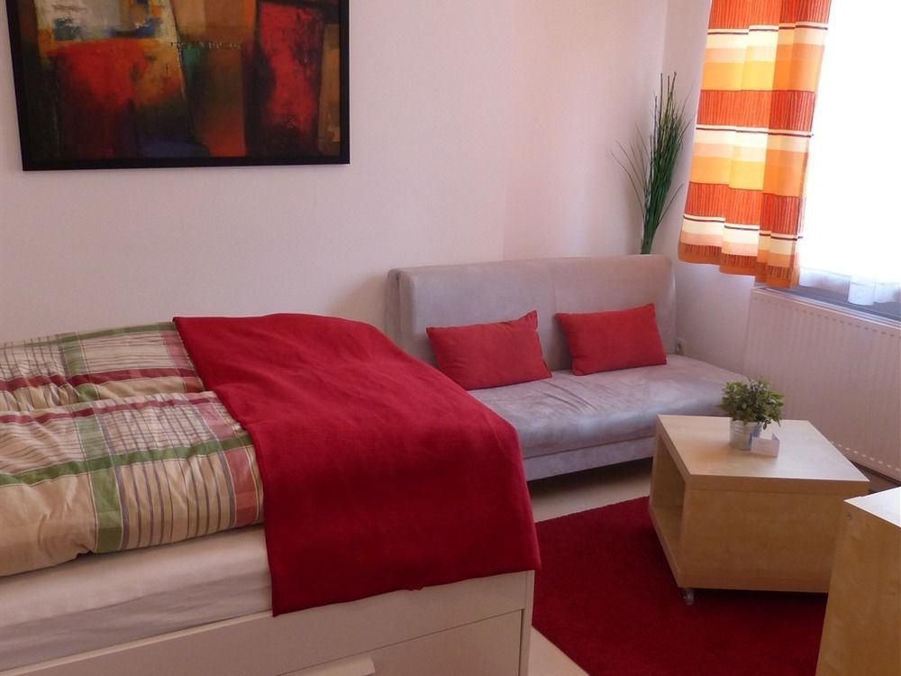 Apartmenthaus B34 Erlangen Eksteriør bilde